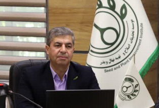 بازدید از موسسه تحقیقات اصلاح و تهیه نهال و بذر