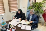 تفاهم‌نامه همکاری فیمابین مرکز آموزش عالی امام خمینی(ره) و سازمان نظام مهندسی کشاورزی و منابع طبیعی استان البرز به امضاء رسید.