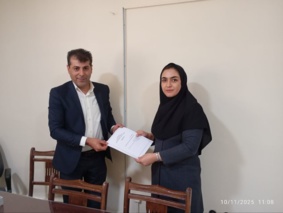 قرارداد پژوهشی بین محقق مرکز تحقیقات آذربایجان غربی و شرکت دانش‌بنیان اصلان گرانول منعقد شد