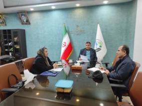 نشست علمی رئیس مرکز با مدیرعامل شرکت دانش‌بنیان «اکسیر دانش آبادیس»