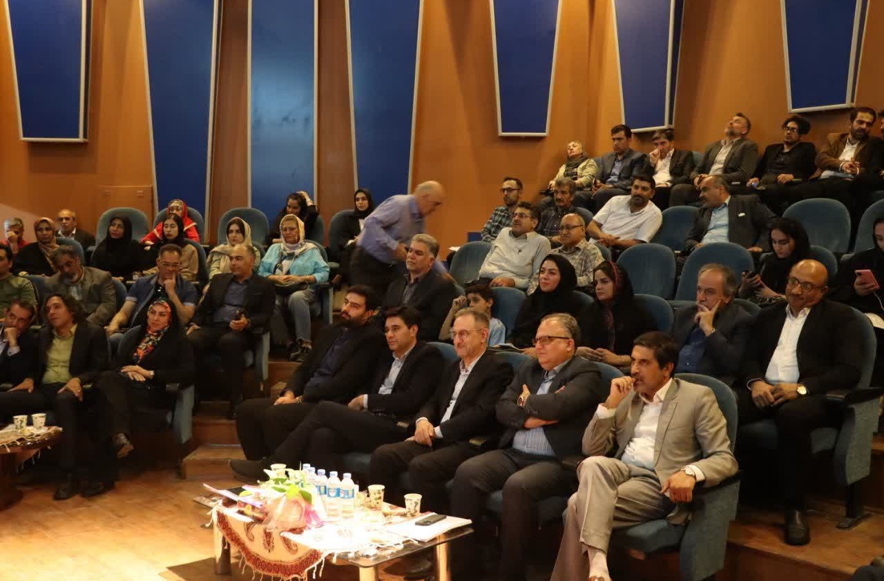 گزارش معماری سازمان تات راهی شورای عالی اداری شد