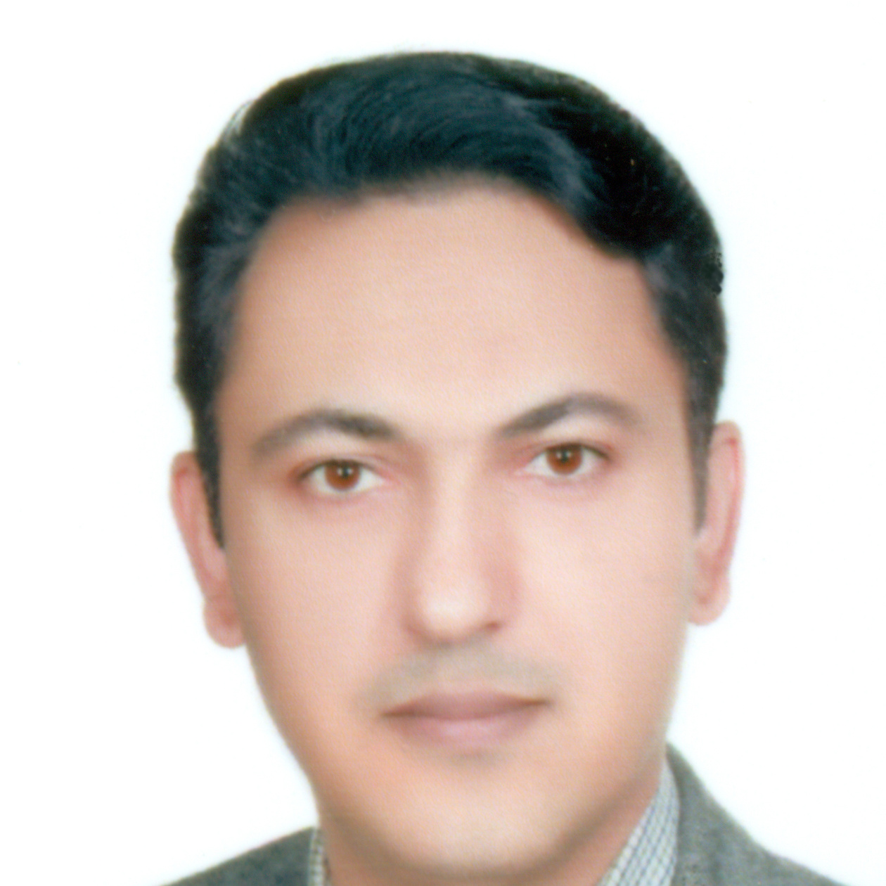 آقای دکتر مهدی اسفندیاری