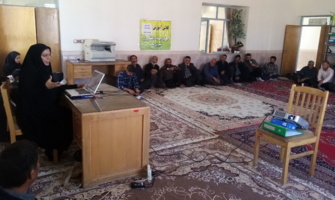 برگزاری کارگاه آموزشی « تراکم بهینه کشت گندم دیم در شرایط خشکسالی» در شهرستان کبودرآهنگ