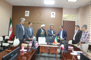 آئین تکریم و معارفه در مرکز تحقیقات کشاورزی همدان برگزار شد: