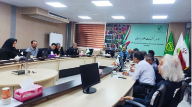 برگزاری جلسه بررسی سرعت بخشی و آزاد سازی ارقام جدید به بخش خصوصی