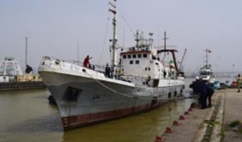 The research patrol of Gilan ship in cooperation with Iranian National Institute for Oceanography and Atmospheric Science