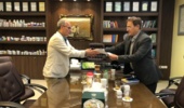 قرارداد همکاری مشترک تحقیقاتی میان پژوهشکده آبزیپروری آبهای داخلی کشور و شرکت باریج اسانس امضا شد