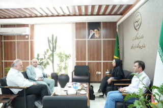 رئیس مؤسسه تحقیقات علوم شیلاتی کشور در دیدار با مسئولان استانی بر گسترش همکاری‌های پژوهشی و اجرایی تأکید کرد