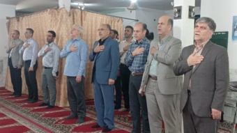 آیین زیارت عاشورا و مداحی با حضور رییس، کارکنان و پژوهشگران مرکز برگزار شد؛