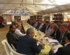 برگزاری جلسه صبحانه‌کاری با حضور مسئولان وزارت جهاد کشاورزی و فعالان صنعت گل و گیاه در گلخانه‌ای نمونه