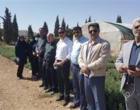 بازدید معاون و کارشناسان سازمان پارک‌ها و فضای سبز اصفهان از پژوهشکده گل و گیاهان زینتی
