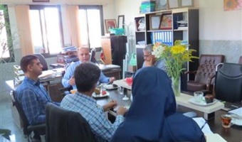 نشست تخصصی ساماندهی تولید بذر و نهال زینتی با حضور مسئولان و متخصصان برگزار شد
