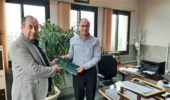 انعقاد تفاهم‌نامه همکاری میان پژوهشکده گل و گیاهان زینتی و شرکت سرزمین گل حامی با هدف توسعه مشترک تحقیقات و تولید