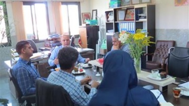 نشست تخصصی ساماندهی تولید بذر و نهال زینتی با حضور مسئولان و متخصصان برگزار شد