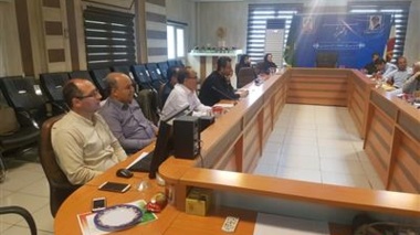 ارائه دستاوردهای فناورانه پژوهشکده گل و گیاهان زینتی به فعالان صنعت گل در استان‌های تهران، البرز و اصفهان