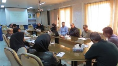 برگزاری جلسه شورای پژوهشی پژوهشکده گل و گیاهان زینتی با محوریت بررسی طرح‌ها و برنامه‌ریزی آینده