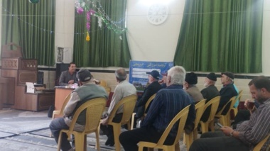برگزاری کارگاه آموزشی مدیریت پاییزه درختان میوه در روستای راوان شهرستان دلیجان