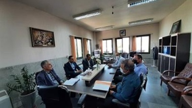 برگزاری جلسه تخصصی با مدیر شرکت اولتی مد پارس جهت عقد قرارداد پژوهشی در پژوهشکده گل و گیاهان زینتی