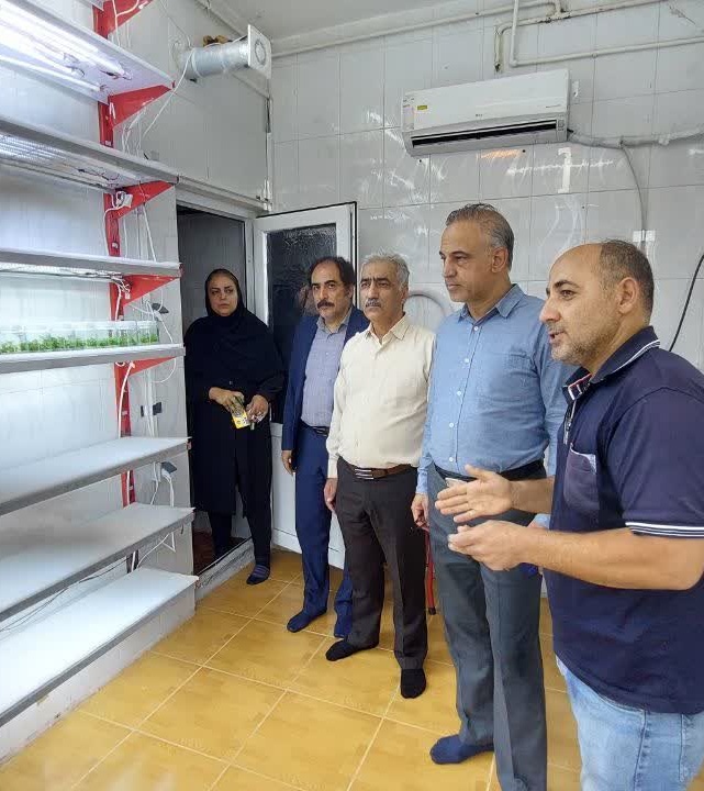 توسعه فناوری‌های نوین گیاه‌پزشکی؛ کلید امنیت کشاورزی در بازدید از مرکز تحقیقات و آموزش کشاورزی و منابع طبیعی استان قزوین