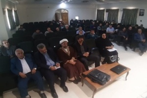 نهمین کاروان ترویج بهره‌وری ویژه الگوی کشت ملی محصولات زراعی با رویکرد تغییر اقلیم در شهرستان تاکستان