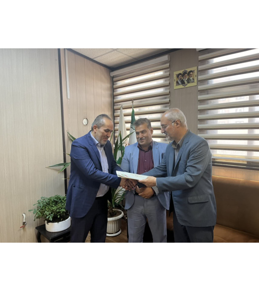امضای تفاهم‌نامه همکاری پژوهشی و فناوری بین سازمان مدیریت پسماند شهرداری قم و مرکز تحقیقات کشاورزی قم