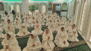 فرزندان کارکنان موسسه رازی در جشن تکلیف متمرکز وزارت جهاد شرکت کردند