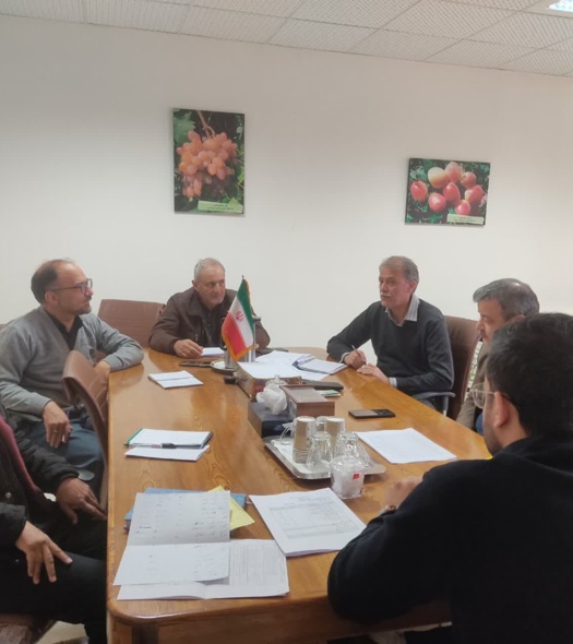 برگزاری جلسه کمیته تولید در مرکز تحقیقات و آموزش کشاورزی و منابع طبیعی استان سمنان (شاهرود)