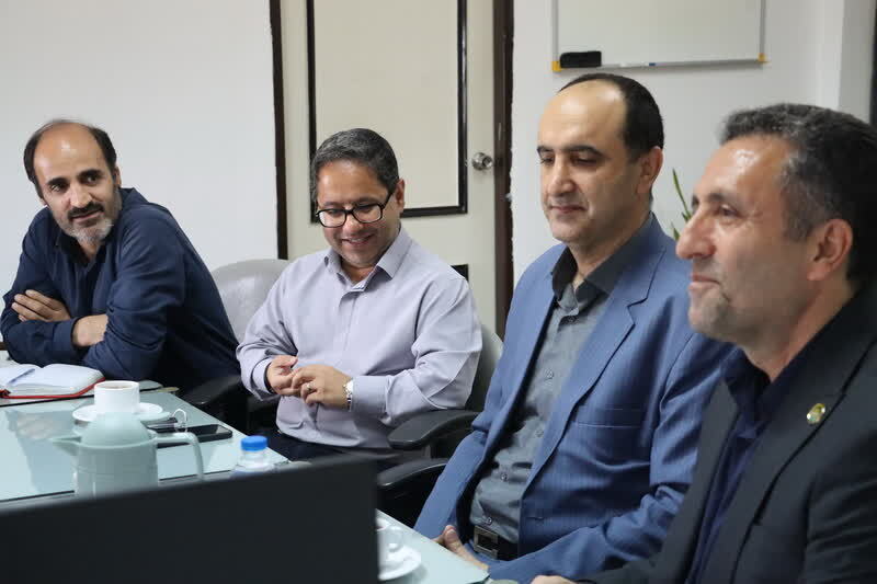 رئیس مؤسسه ترویج سازمان تات از انستیتو تحقیقات بین‌المللی ماهیان خاویاری بازدید کرد