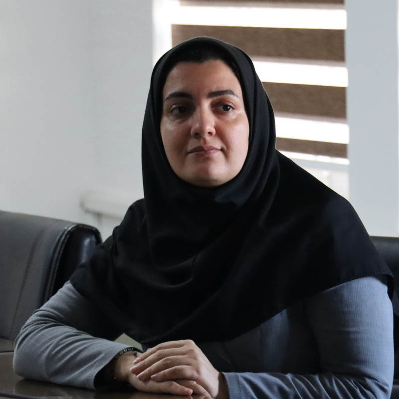 فروزان باقرزاده