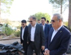 حضور دکتر غلامرضا گل محمدی، معاون وزیر و رئیس سازمان تحقیقات و دکتر حسنعلی محمدی، نماینده فسا و رئیس فراکسیون صنعت و معدن مجلس، در بازدید از پایگاه تحقیقات منابع طبیعی و ذخایر توارثی میان‌جنگل فسا