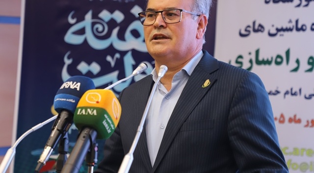 معاون وزیر جهاد کشاورزی در آیین افتتاح نخستین آموزشگاه ویژه ماشین‌های کشاورزی و راه‌سازی تأکید کرد: توسعه دانش فنی و نوسازی ناوگان، راهبرد اصلی افزایش بهره‌وری و پایداری تولید ملی است