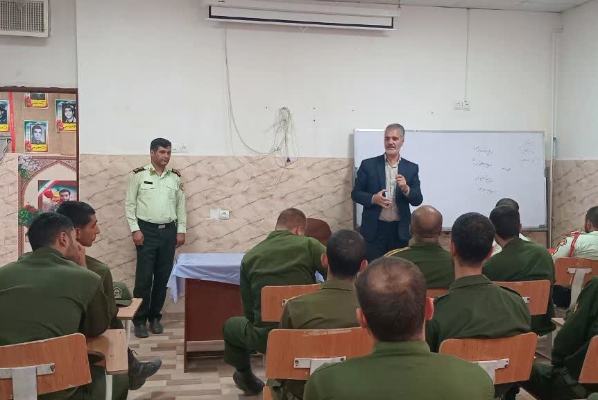 برگزاری دوره آموزشی پرورش دام سبک در مرکز آموزش درجه‌داری مالک اشتر فراجا اراک