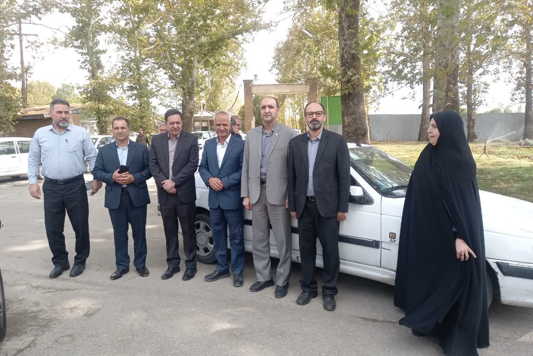 معاون آموزش و ترویج سازمان تات از پردیس تحقیقات و آموزش کشاورزی بروجرد بازدید کرد