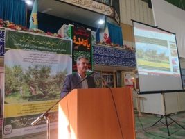 بررسی چالش‌های اقلیمی و لزوم تغییر الگوی کشت در گردهمایی تخصصی باغداران تفرش