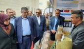 بازدید سخنگوی دولت و استاندار مرکزی از غرفه مرکز