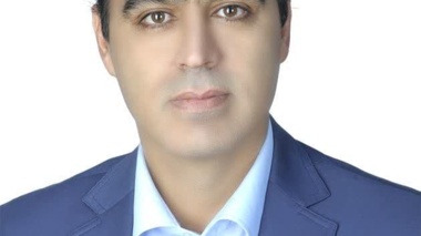 تجلیل از مدیریت جهادی در عرصه پژوهش؛ رئیس بخش تحقیقات علوم دامی لرستان مورد تقدیر قرار گرفت