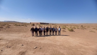 بازدید از مزرعه تاشک در کویر ساغند یزد