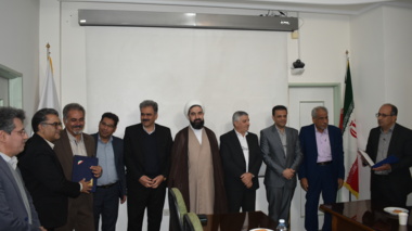 تجلیل از پژوهشگران و محققان برتر مرکز ملی تحقیقات شوری