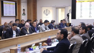 سخنرانی رییس پژوهشکده خرما و میوه‌های گرمسیری در کمیته فنی محصولات زراعی و باغی استان خوزستان با محوریت مدیریت تنش‌های غیرزنده و بهداشت نخلستان‌ها