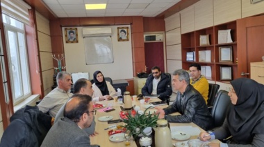 جلسه مشترک مرکز تحقیقات استان مرکزی و مدیریت باغبانی سازمان جهاد کشاورزی