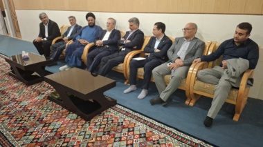 دیدار و گفت‌وگوی صمیمی معاون وزیر و رئیس سازمان تات با رئیس سازمان جهاد کشاورزی جنوب کرمان