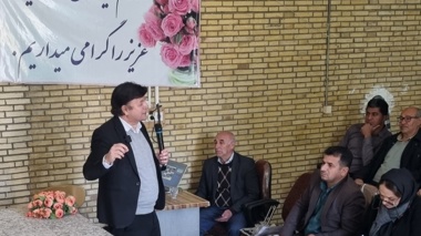 برگزاری کارگاه آموزشی و ترویجی با موضوع مدیریت باغ های انار و معرفی ارقام تجاری، تغذیه، مدیریت کف باغ، مدیریت تنش های زیستی و غیرزیستی
