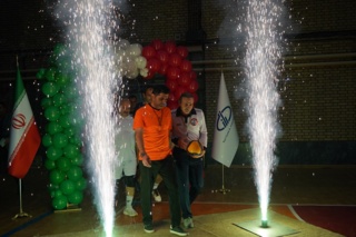 مراسم اختتامیه مسابقات ورزشی دهه فجر موسسه رازی با مشارکت کم‌سابقه کارکنان برگزار شد