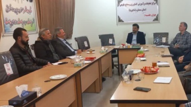 هم‌اندیشی تشکل‌های انگور و محققان برای اجرای باغ کلکسیون پشتیبان در مرکز سمنان (شاهرود)