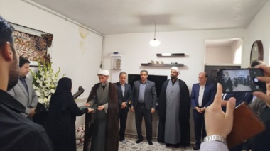 دیدار مسئولان جهاد کشاورزی و مرکز تحقیقات کشاورزی با خانواده شهید رضا پیری