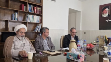 تاکید رئیس موسسه تحقیقات علوم باغبانی بر گذار از باغداری سنتی به باغات متراکم؛ افزایش تولید انار در واحد سطح، اولویت اصلی تحقیقات