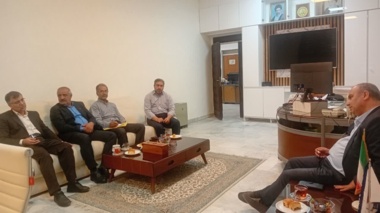 برگزاری اولین نشست تخصصی پژوهشکده حفاظت خاک و آبخیزداری با رئیس مرکز تحقیقات استان کرمان