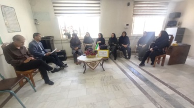 برگزاری نشست هم‌اندیشی ارتقای فرآیند برگزاری امتحانات در هنرستان کشاورزی دخترانه زاگرس خرم‌آباد