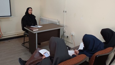 ارتقای دانش حقوقی کارکنان منابع طبیعی ایلام با برگزاری دوره تخصصی