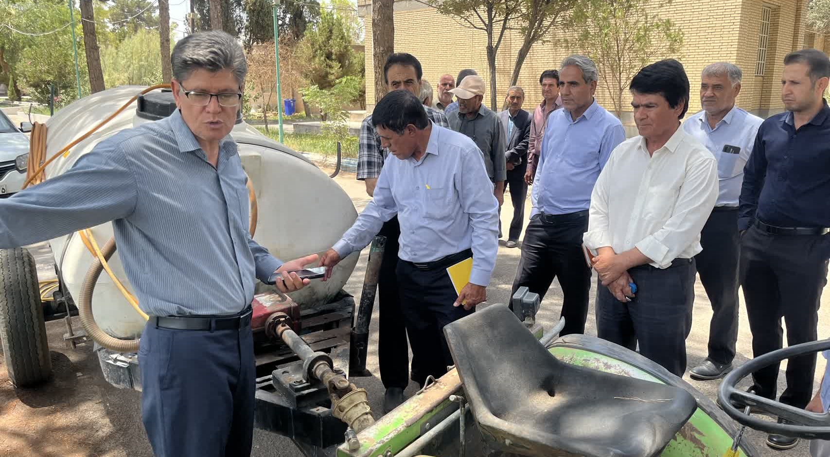 برگزاری کارگاه آموزشی کالیبراسیون سم‌پاش‌ها در شهرستان رفسنجان استان کرمان